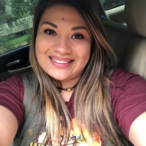 Meet your Posher, Victoria